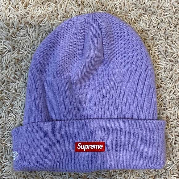 Supreme x New Era “S” Logo Beanie - Picture 4 of 7